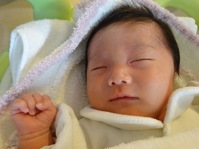 すやすや 可愛い寝顔です 産後ケアなら栃木県さくら市のさくら産後院